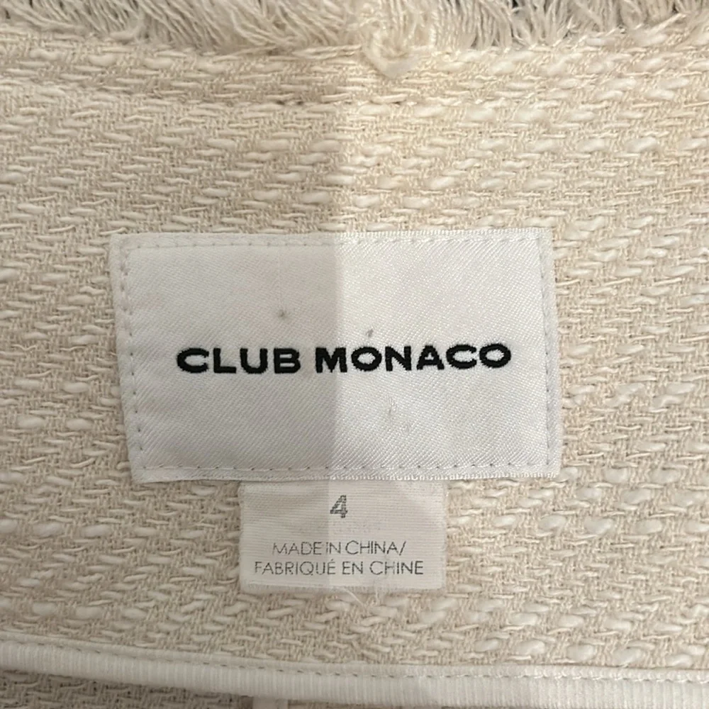 Club Monaco Ivory Blazer with fringe. - Picture 9 of 9